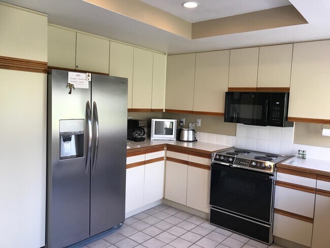 Building Photo - 54683 Shoal Creek