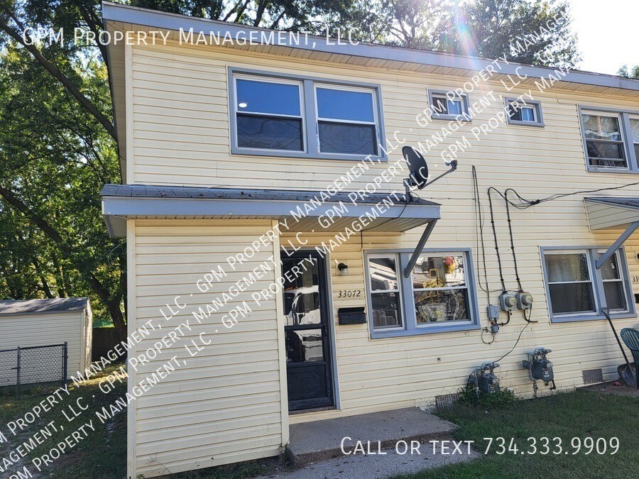 Foto principal - 33072 Alanson St