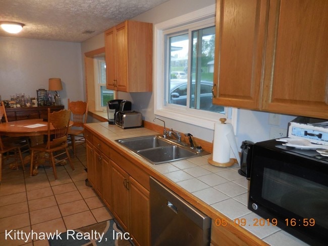 Building Photo - 4 br, 2 bath House - 5988 Longford Road
