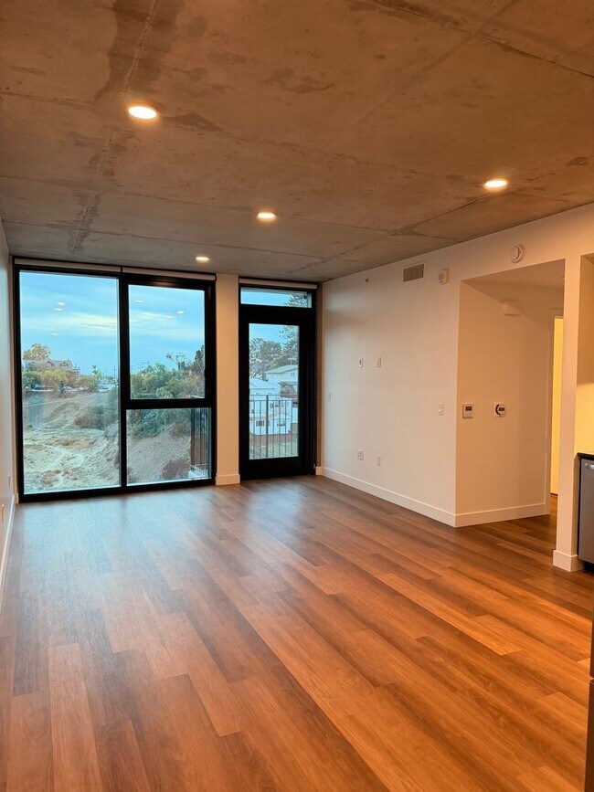 Interior Photo - Rainford Apartments