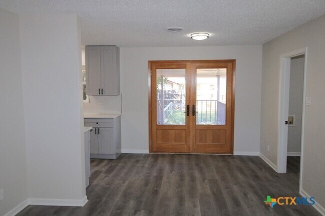 Foto del edificio - 906 S 23rd St