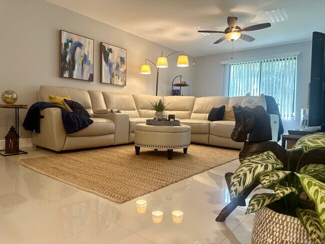 Foto del edificio - 13095 Belhaven Ct