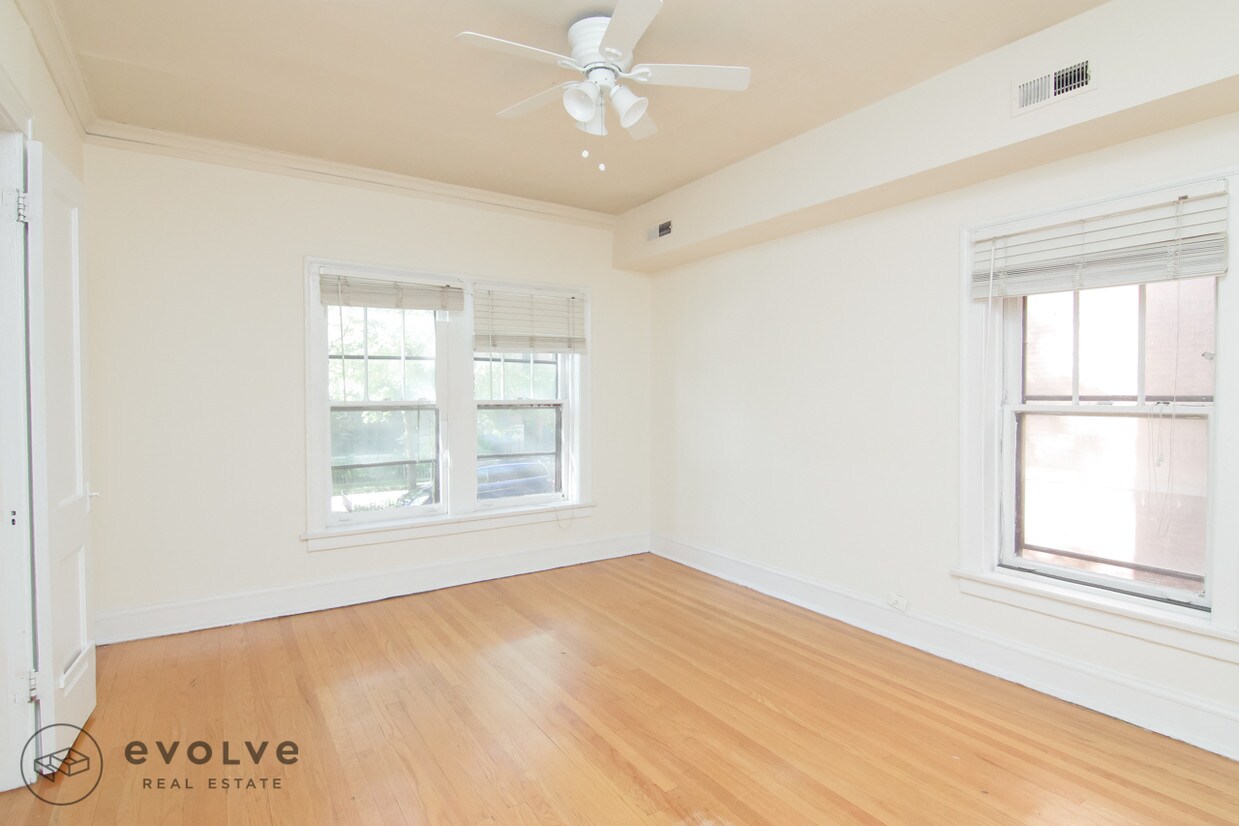Foto principal - 2107 N Sedgwick St