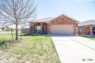 Building Photo - 6300 Clear Brook Dr