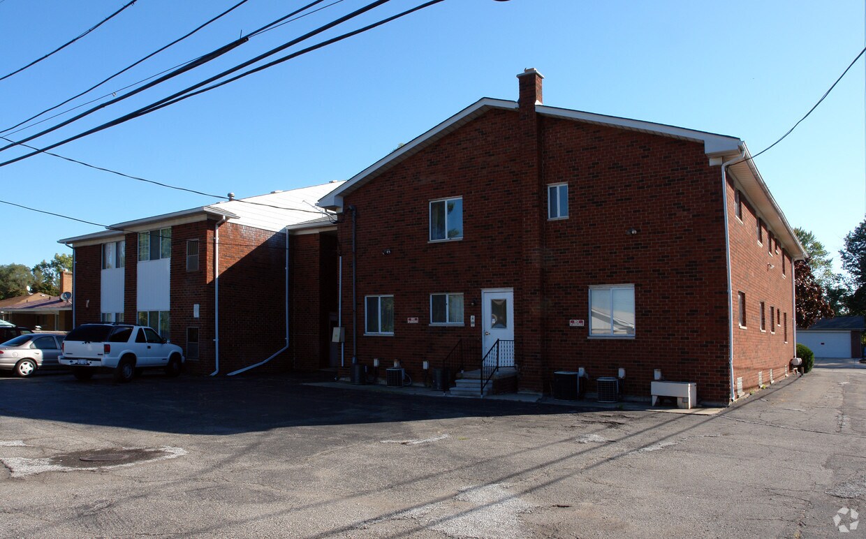 Building Photo - 25119 Curie Ave