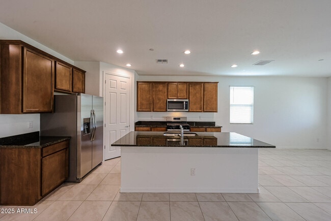 Foto del edificio - 28562 N 133rd Ln