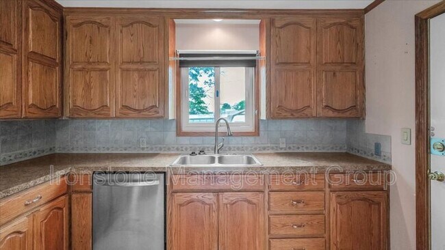 Foto del edificio - 4956 S Maybelle Ave
