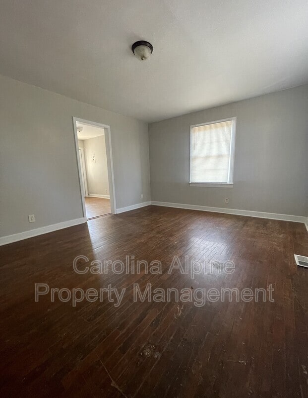 Building Photo - 2735 Remington St