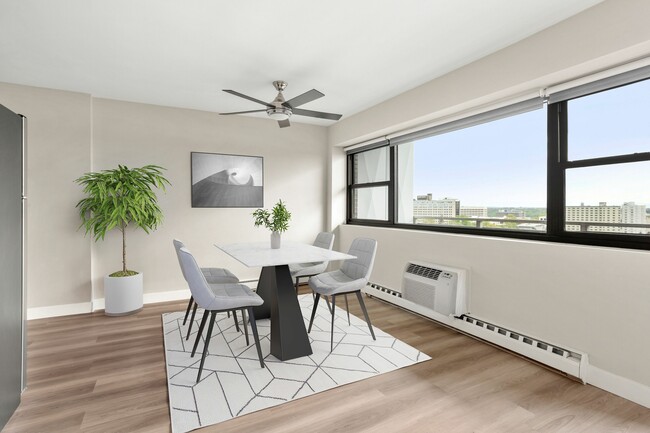 Vista Apartments - Dining Area - Vista