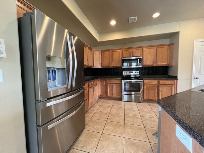 Foto del edificio - 3 Bedroom/2.5 Bathroom House in South Jordan