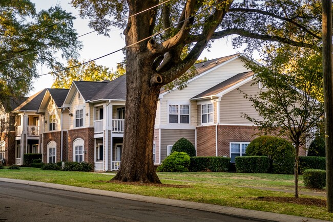 Building Photo - Tyvola Crossing Apartments