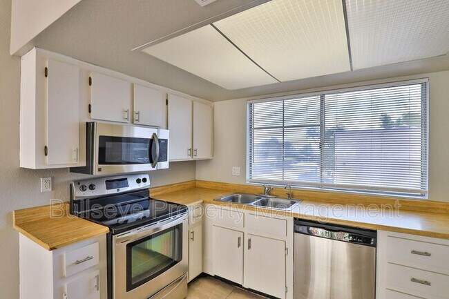 Foto del edificio - 1540 W Mercer Ln