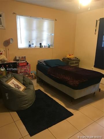 Foto del edificio - 18416 NE 24th Ct