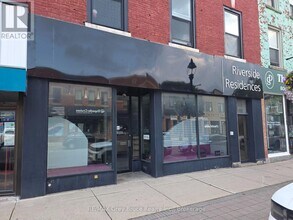 Building Photo - 844 2nd Ave E