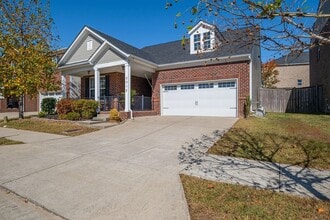 Building Photo - 2012 Hickory Brook Dr