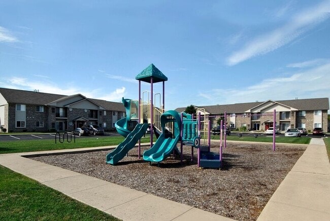 Foto del edificio - Village Place Apartments