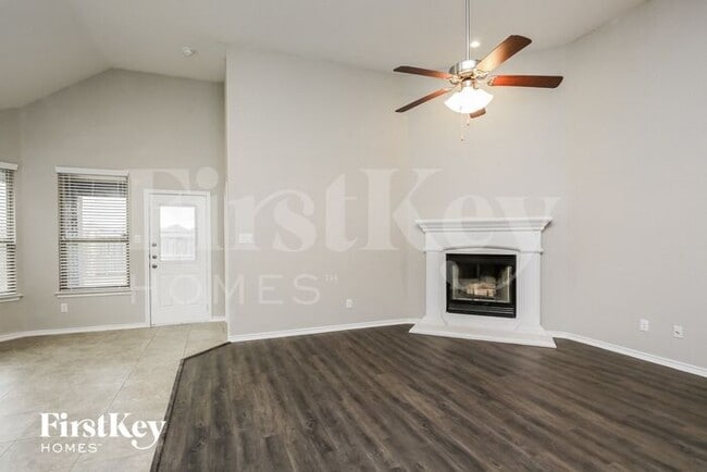Building Photo - 11448 Starlight Ranch