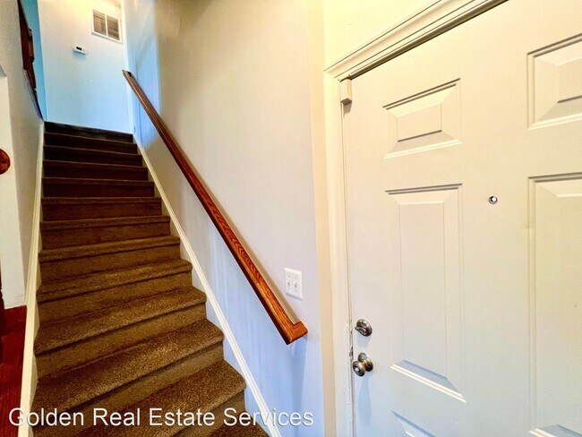 Building Photo - 3 br, 2.5 bath House - 2416 Curie Ct Unit #40