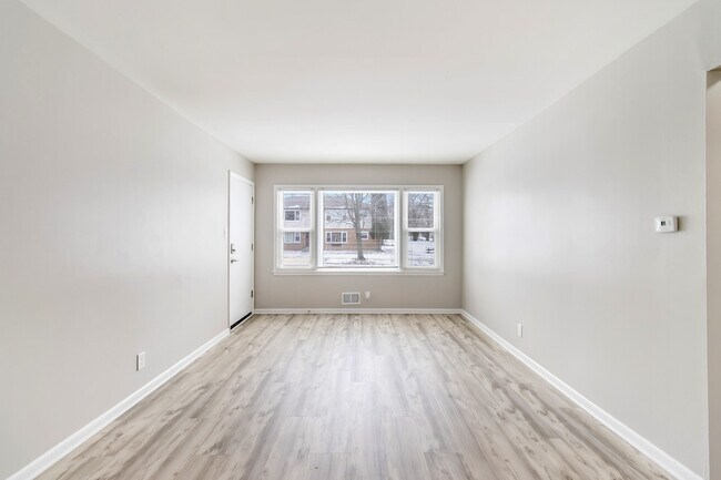 Foto del edificio - 147 S Grand Ave