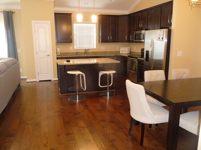 Kitchen - 3390 Wasson Rd