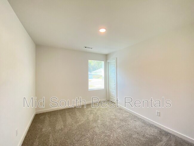 Foto del edificio - 8404 Oxford Valley Dr