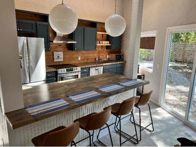 Foto del edificio - 118 SW 4th St