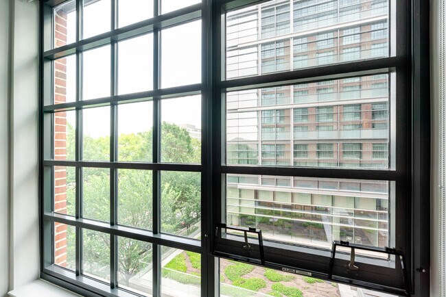 Foto del edificio - 770 Maine Ave SW