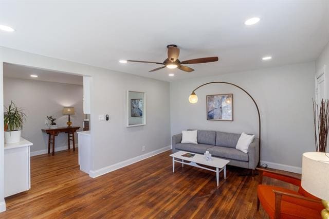 Building Photo - 641 Winston St