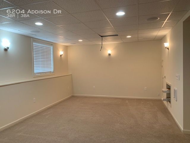 Building Photo - 6204 Addison Dr