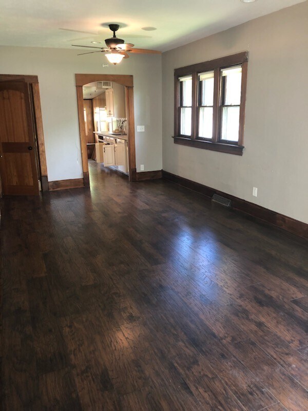 Foto del edificio - Charming 3 bedroom house close to McKennan and Downtown!