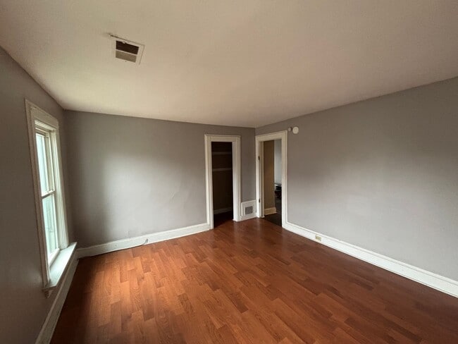 Foto del edificio - 111 Eldridge