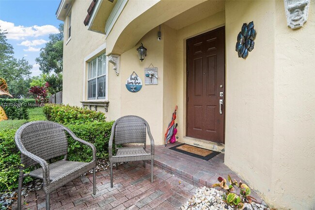 Foto del edificio - 15030 SW 9th Terrace
