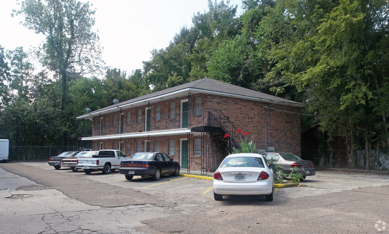 Foto principal - 5410 Byron St