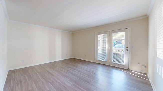 Interior Photo - Legacy Hill