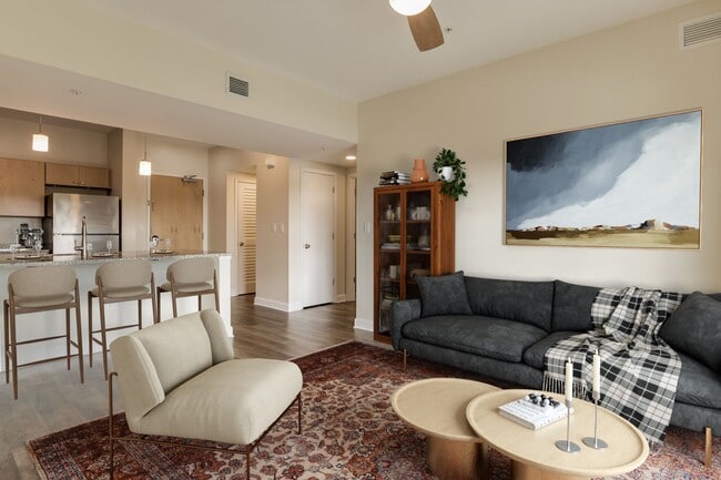 Building Photo - Savoy Place