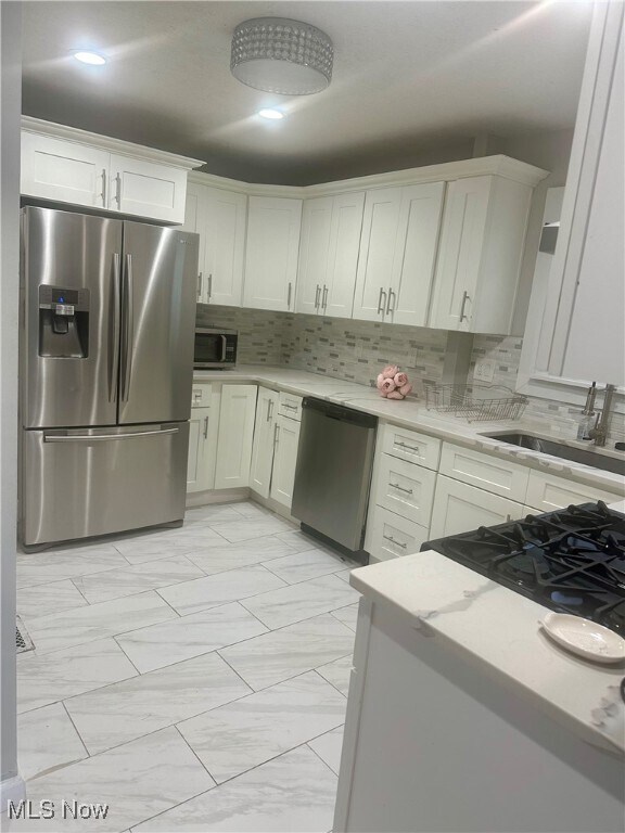 Foto del edificio - 1291 Idlewood Ave