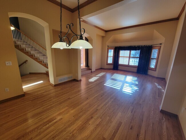 Building Photo - Stunning Four Bedroom Home Available For R...