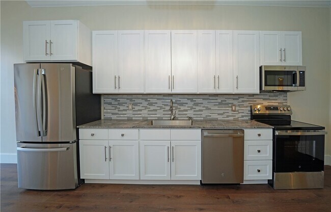 Foto del edificio - 207 N Main St