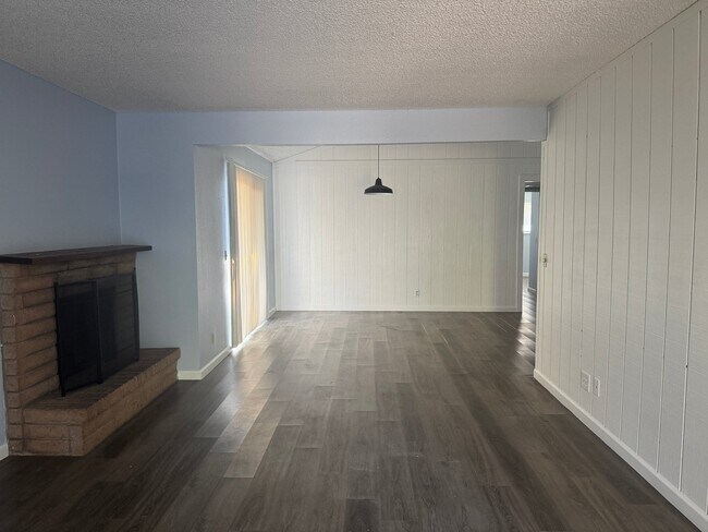 Foto del edificio - 7442 Tierra Way