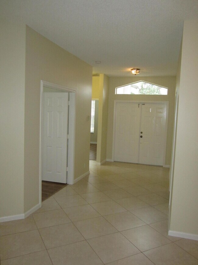 Building Photo - 12269 Sunset Point Ln