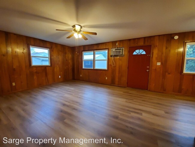Building Photo - 6460 E State Rd 45