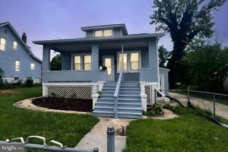 Building Photo - 2502 Halcyon Ave