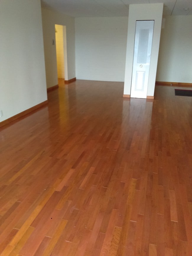 Photo - 185 Quincy Shore Dr Apartment