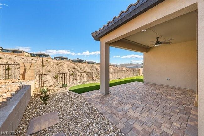 Building Photo - 38 Crimson Cactus Ave