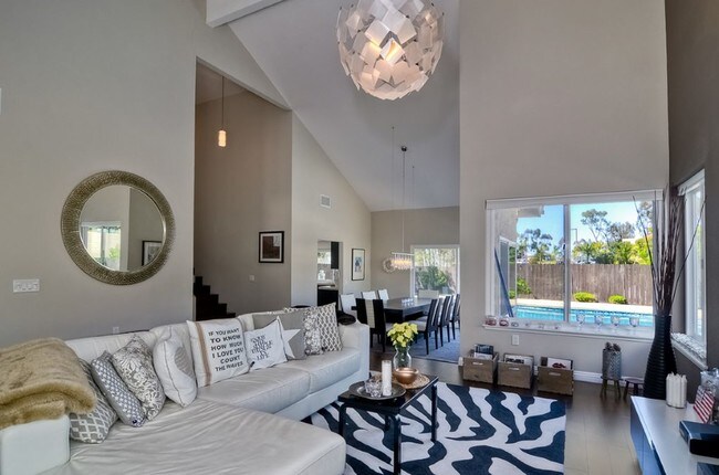 Building Photo - 10952 Promesa Dr