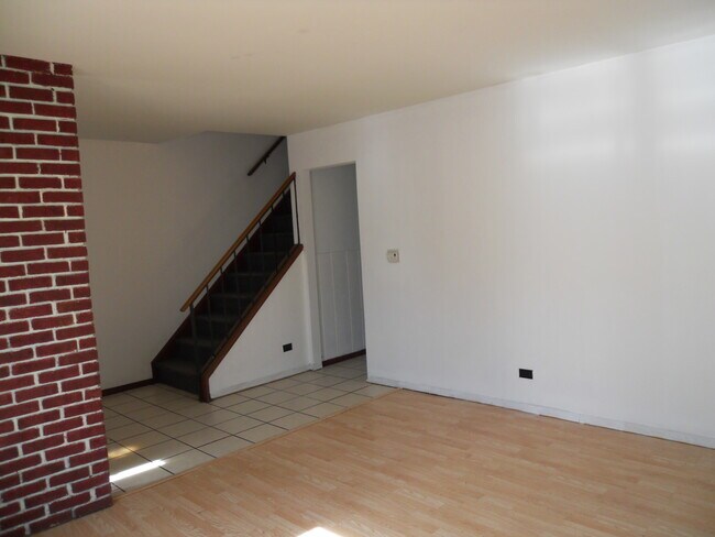 Building Photo - 1510 McKool Ave