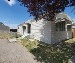 Building Photo - 313 Rocky Ln