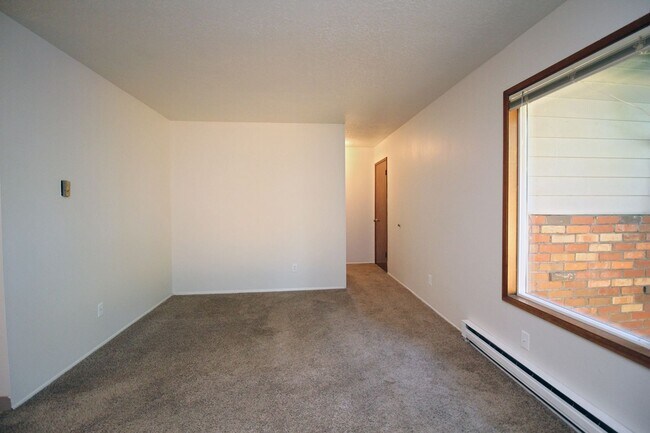 Foto del edificio - 8834-36 SE 9th Ave