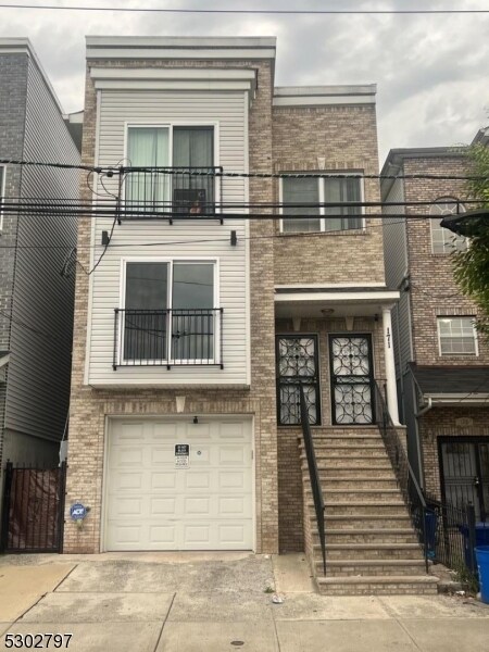 Foto principal - 171 Camden St