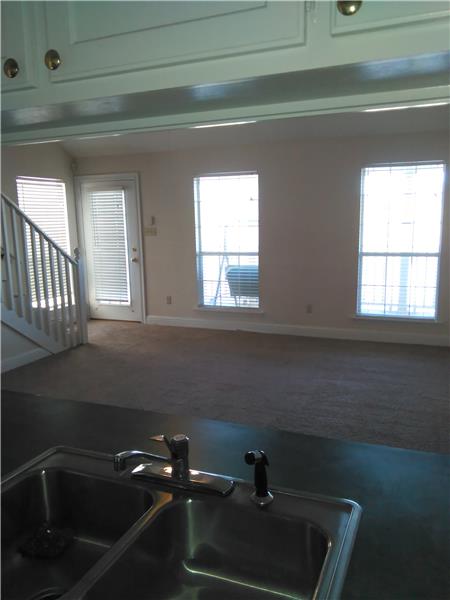 Building Photo - 702 Trenton St